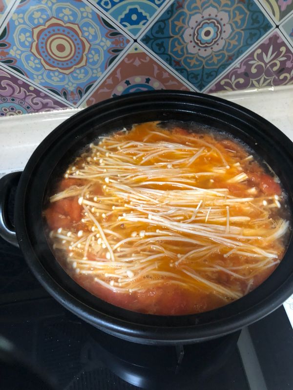 茄汁金针菇肥牛