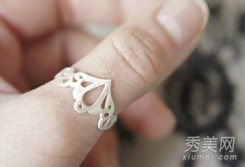 戒指尺寸对照表？