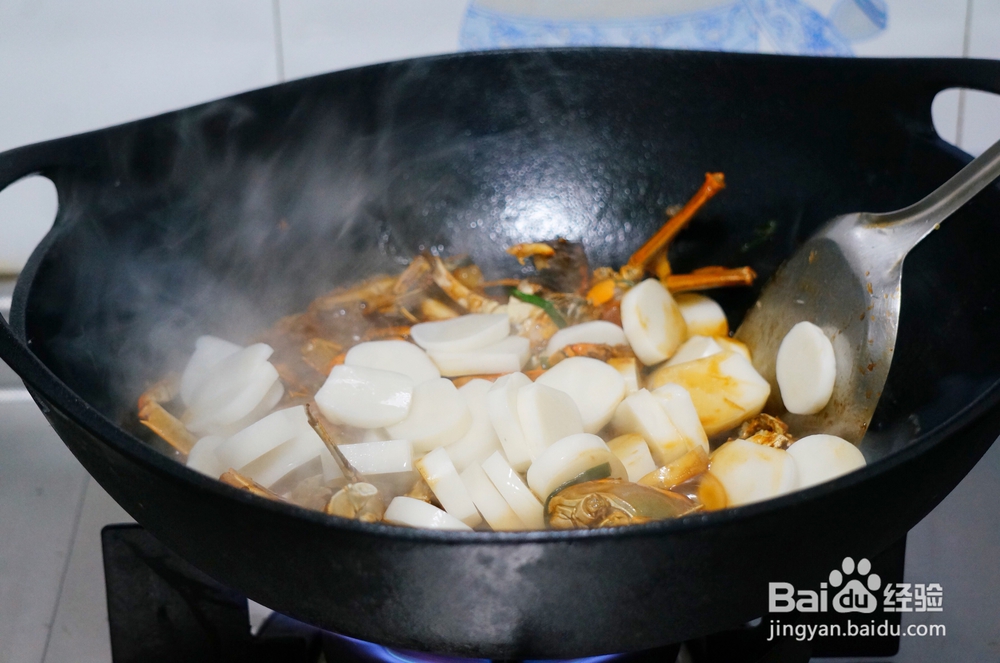 毛蟹大闸蟹炒年糕海鲜美食教程
