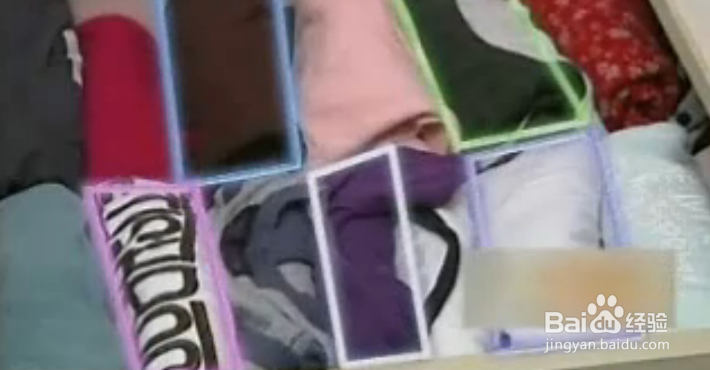 如何快速整齐的叠T恤