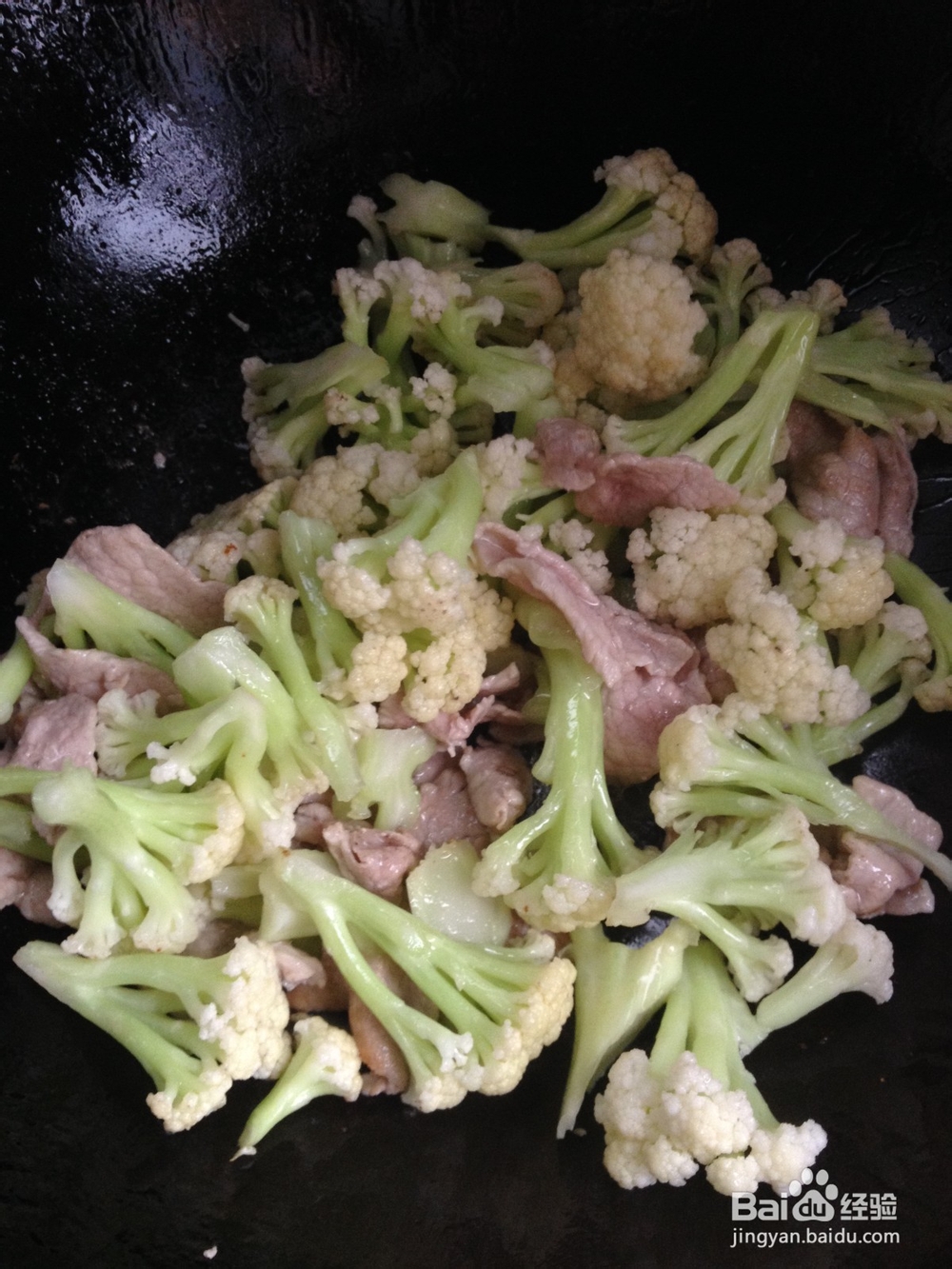 菜花炒肉的做法