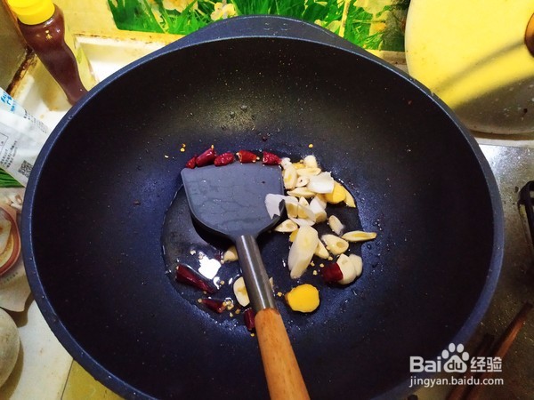 干锅五花肉的做法