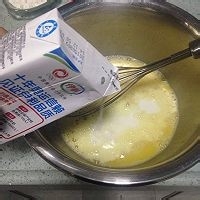如何制作美味的芒果千层蛋糕