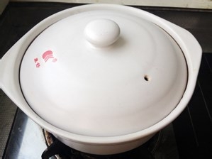 鸡酥栗糯汁浓味香——【红枣焖栗子鸡】