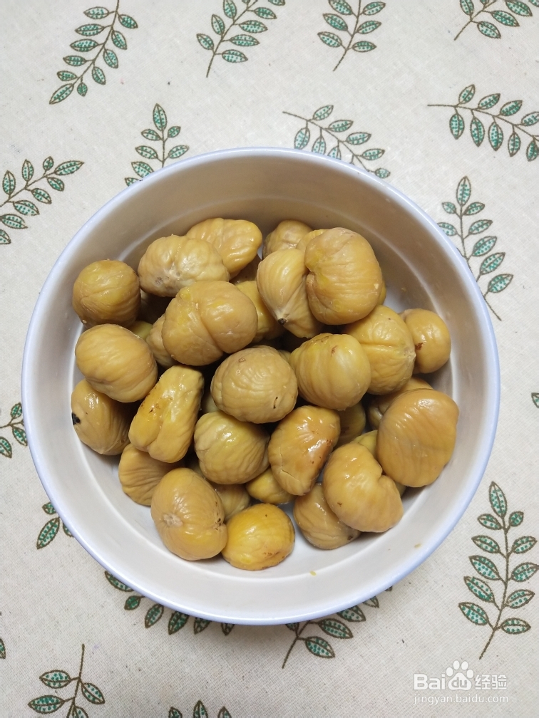 香气浓郁的焦糖桂花栗子汤