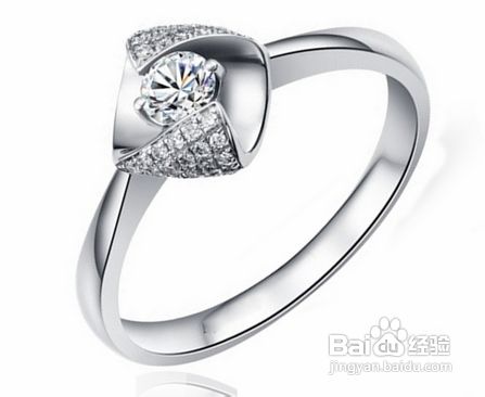 如何判断钻石戒指质量的好坏