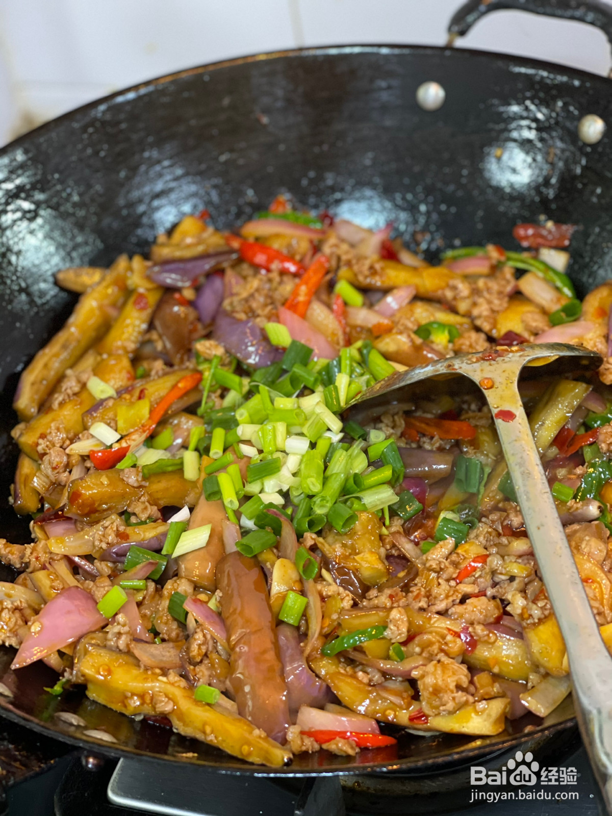 青椒肉沫炒茄子的做法