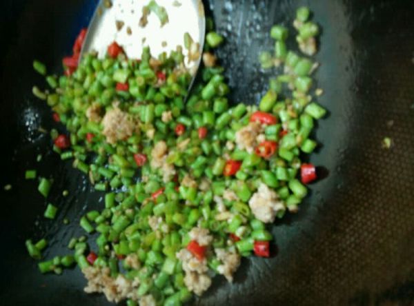 辣炒肉末豆角米