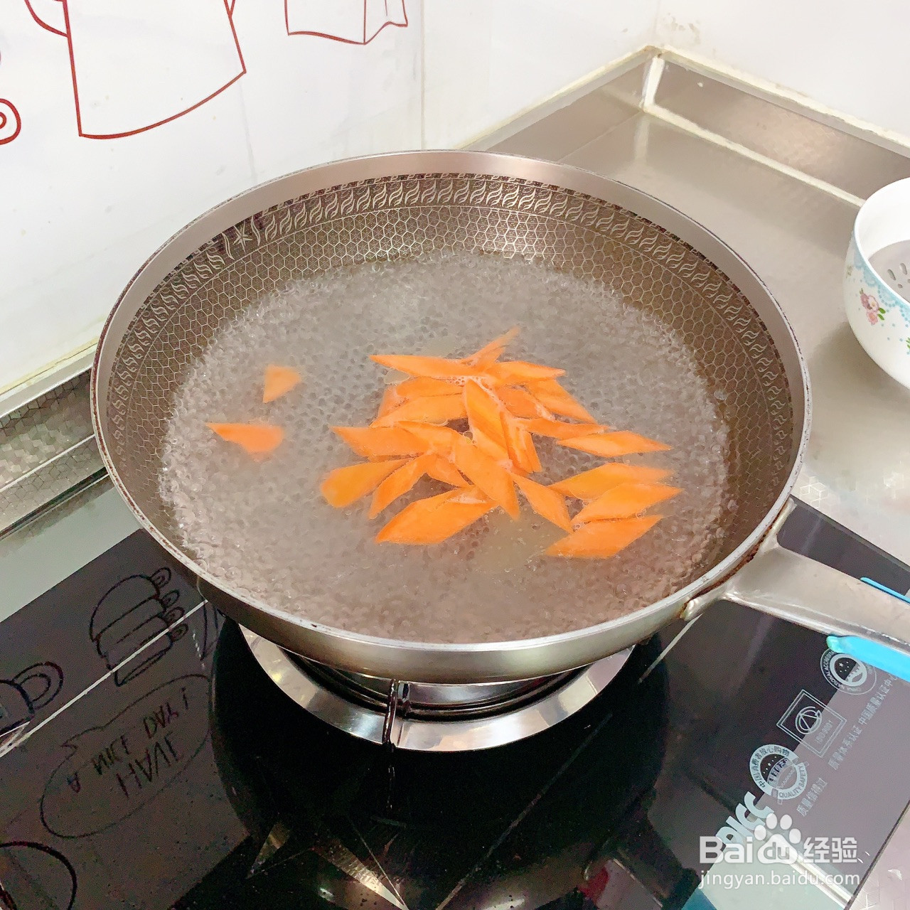 芦笋炒虾仁的做法