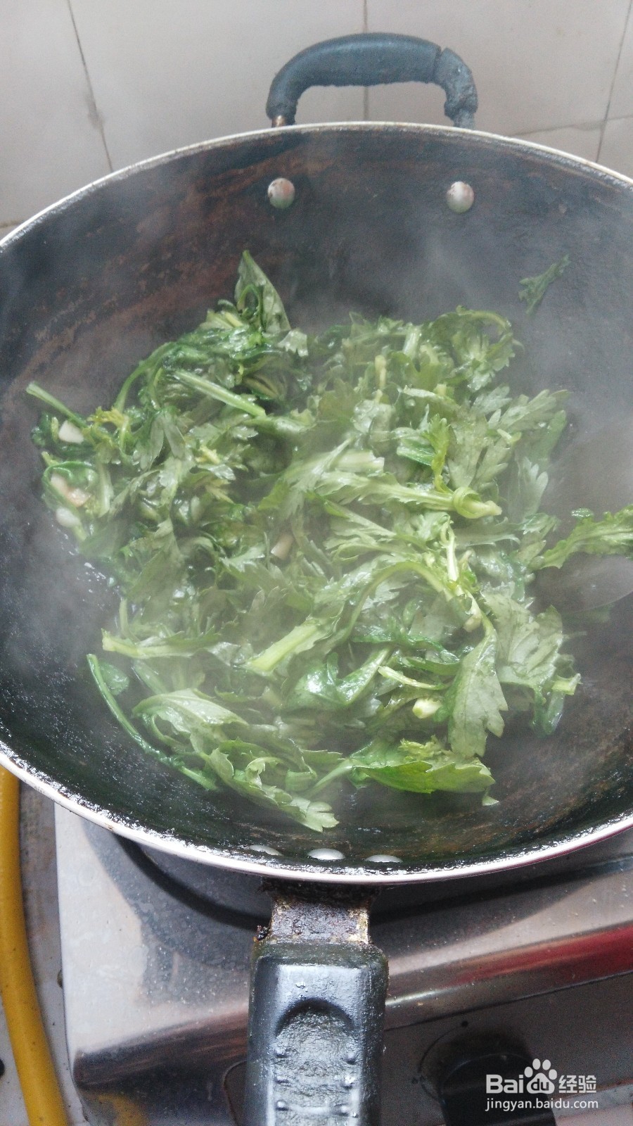 怎样做蒜香茼蒿