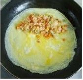 给剩米饭披上华丽的外衣—蛋包饭