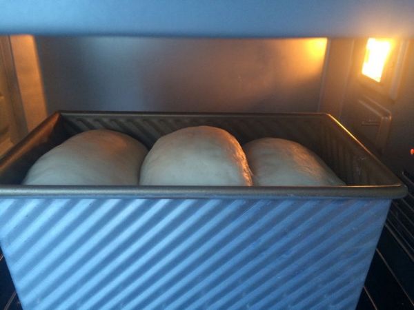 淡奶油中种吐司