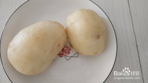 好吃的土豆炖豆角的简单做法