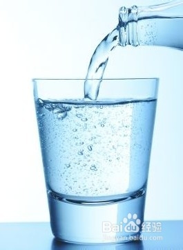 宝宝发烧了怎样安全物理降温