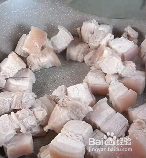 如何自制家庭版鲜汁红烧肉