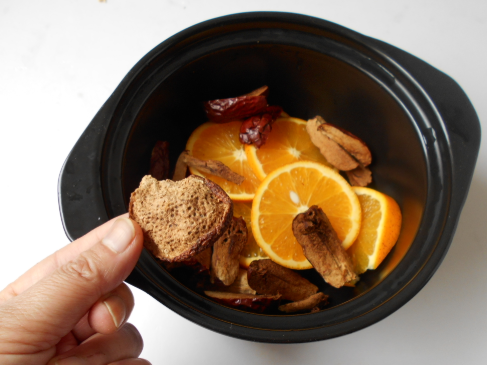 橙皮可以和红枣一起泡茶喝吗