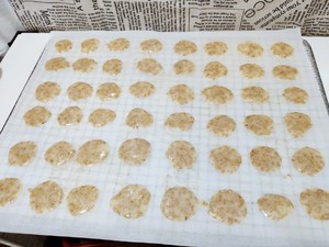 白芝麻薄脆饼干怎么做的白芝麻薄脆饼干做法