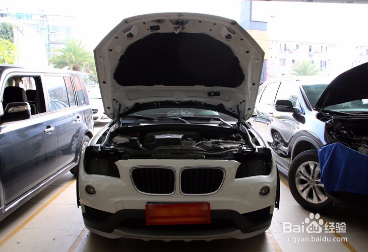 提高夜晚颜值,展现宝马X1眼睛的魅力