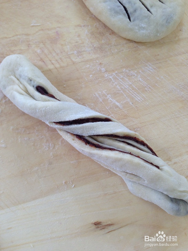 花型豆沙面包的做法