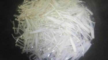 捞汁凉菜的做法