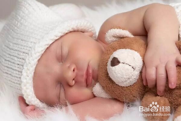 幼儿晚上哭闹看见不干净的东西怎么办