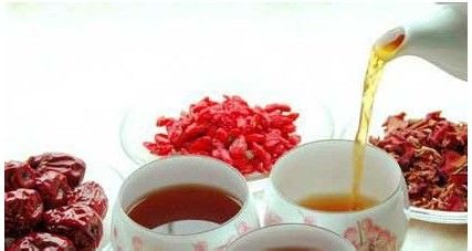 DIY枸杞山楂茶助你成功祛斑