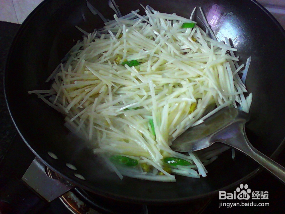 鲜脆泡椒土豆丝