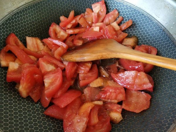 西红柿海鲜疙瘩汤