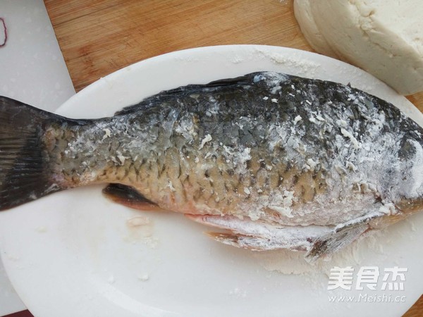 鲫鱼浓汤的做法