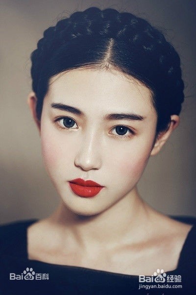 怎么化完妆不蹭衣服