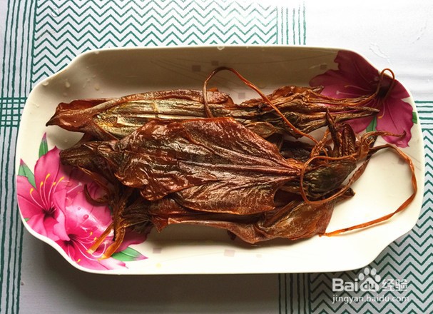 五花肉烧鱿鱼的做法