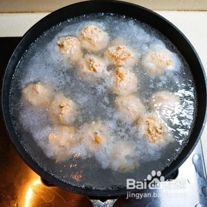 减肥神汤-香菇胡萝卜鸡胸肉丸子汤怎么做？