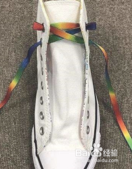 如何系鞋带更牢固?