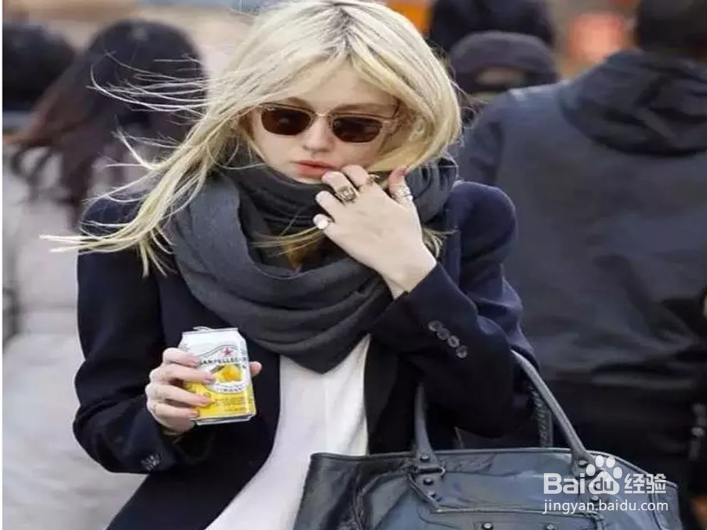 如何系围巾更漂亮