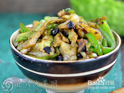 清凉败火的干煸苦瓜