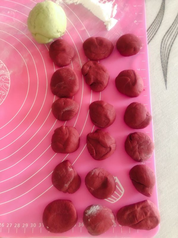红玫瑰与白玫瑰