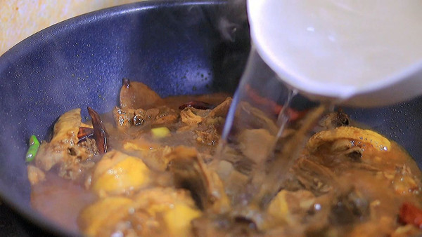 超下饭土豆炖鸡块