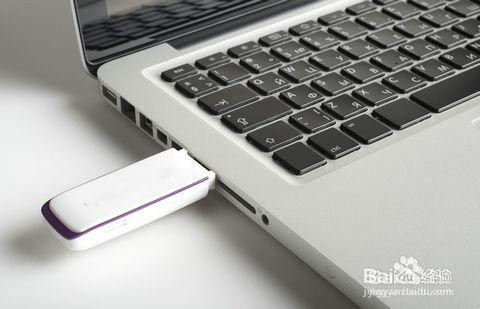 u盘中毒后文件夹被病毒隐藏了怎么办