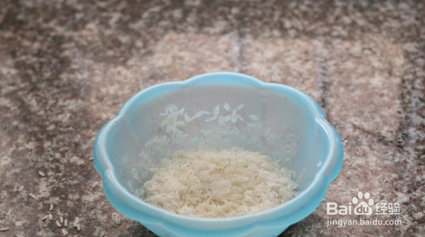 如何做出香菇滑鸡粥的具体步骤