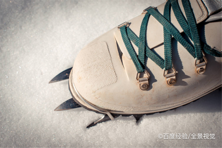 户外进行登山应该怎么选择鞋子