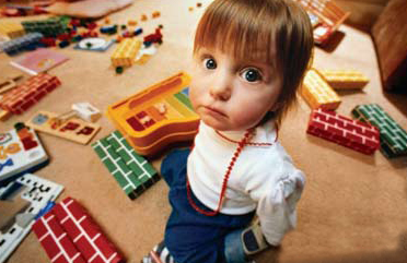 一岁之内的宝宝，家长要如何陪伴他？