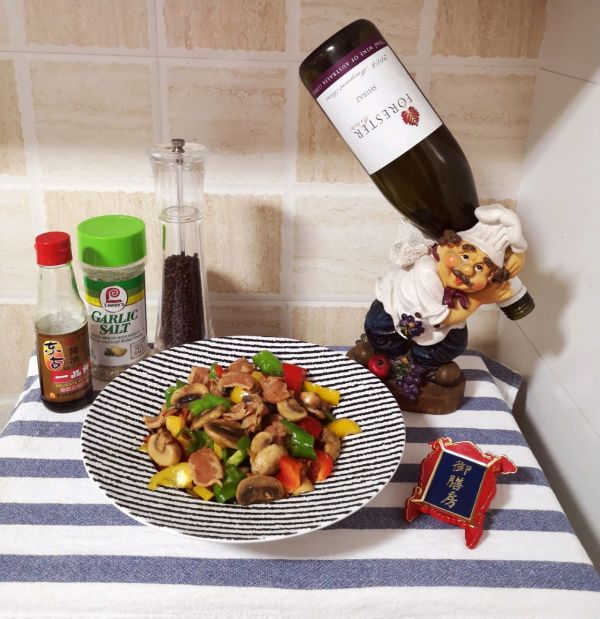 培根炒蘑菇彩椒