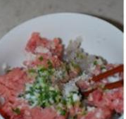 百叶卷肉的制作过程