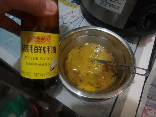宝宝营养必备——菜脯煎土鸡蛋
