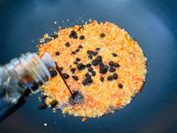 剁椒豆豉味虾鱼