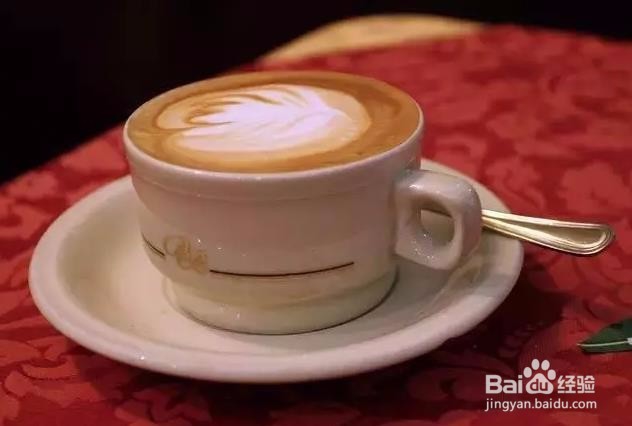 世上最遥远的距离:喝咖啡你加奶而我加糖水