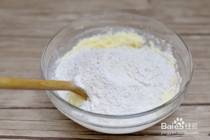 如何制作松子仁饼干