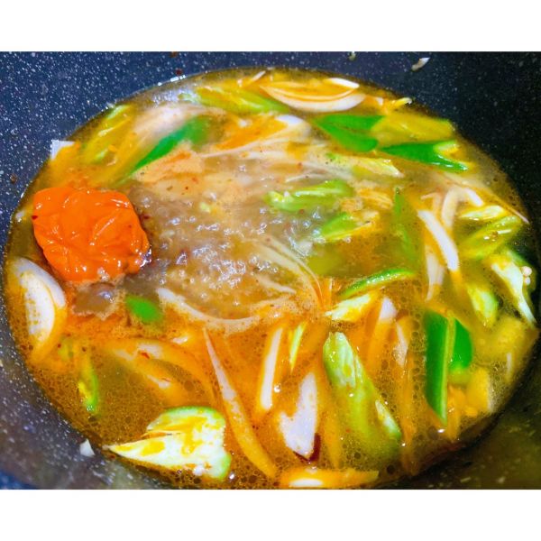 重庆红油麻辣花甲
