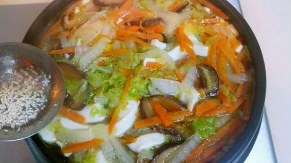 白菜豆腐三丝汤