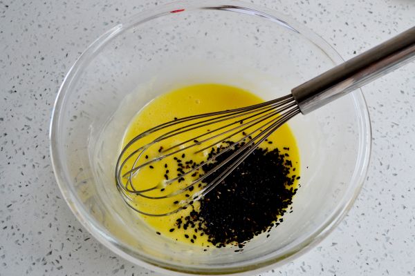 黑芝麻鸡蛋小饼干